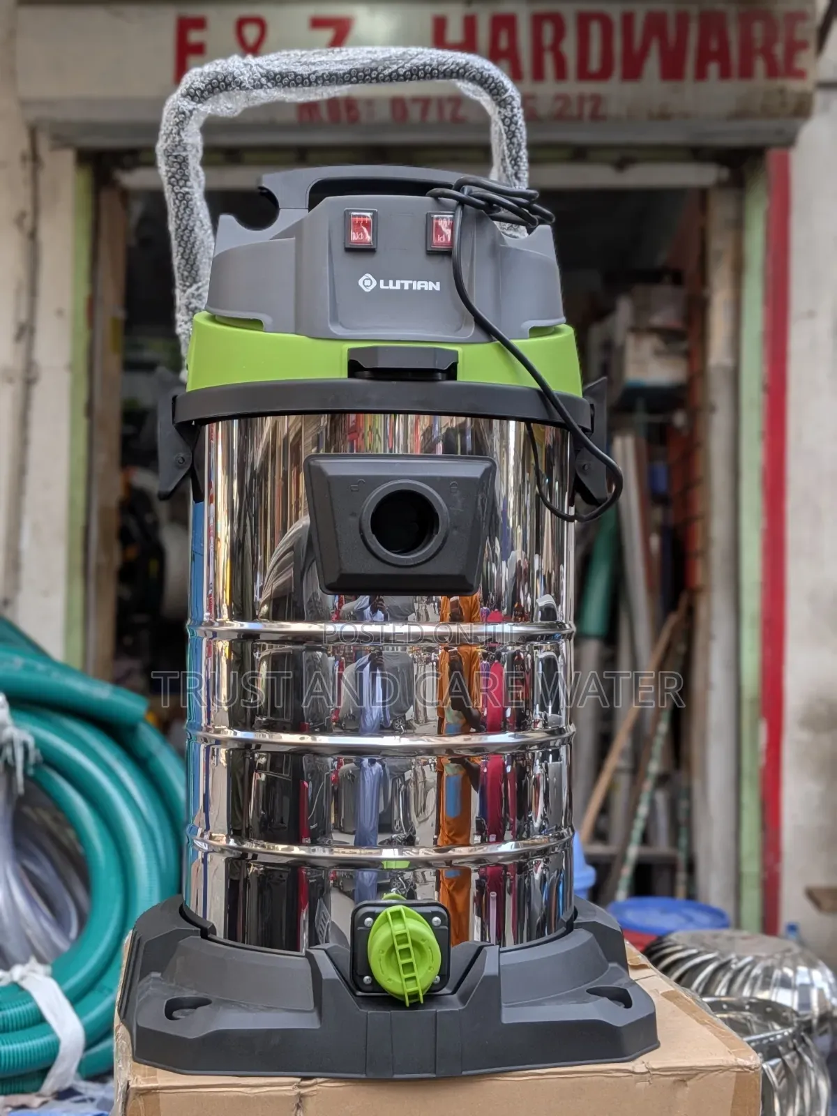 Lutian Vacuum Cleaner 70l (3000w)