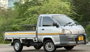 Toyokay Townace