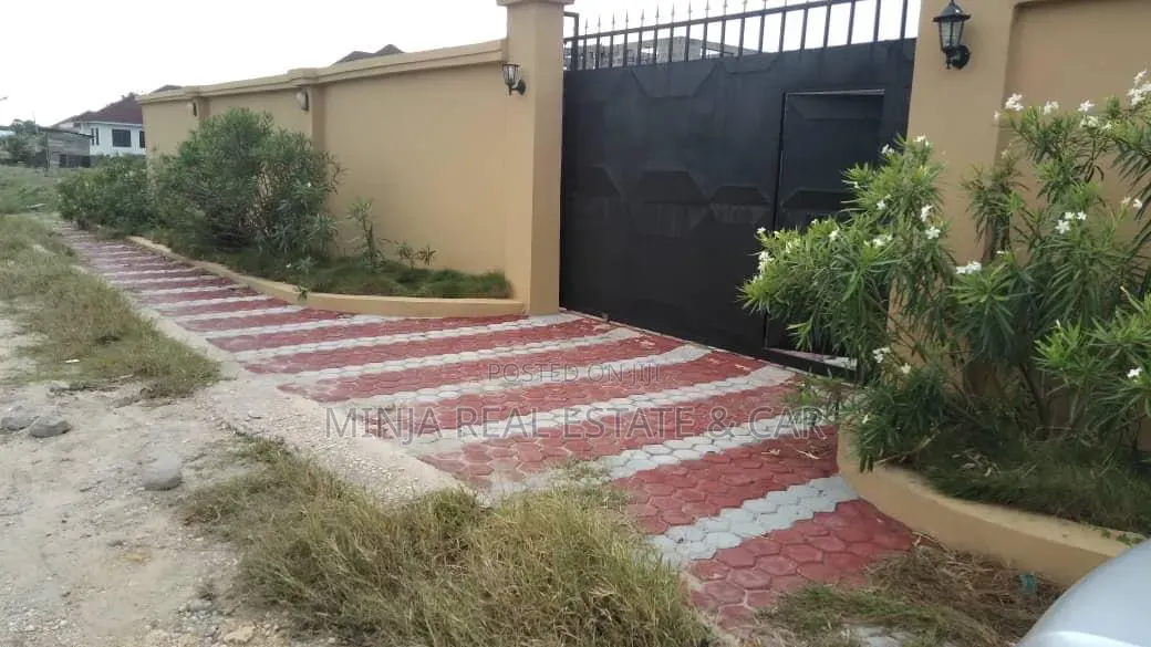3bdrm House in Mbweni for sale