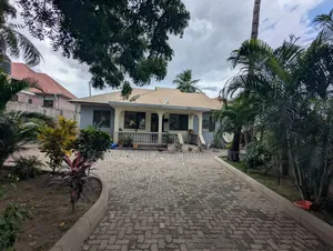 3bdrm House in Ubungo External, Sinza for sale