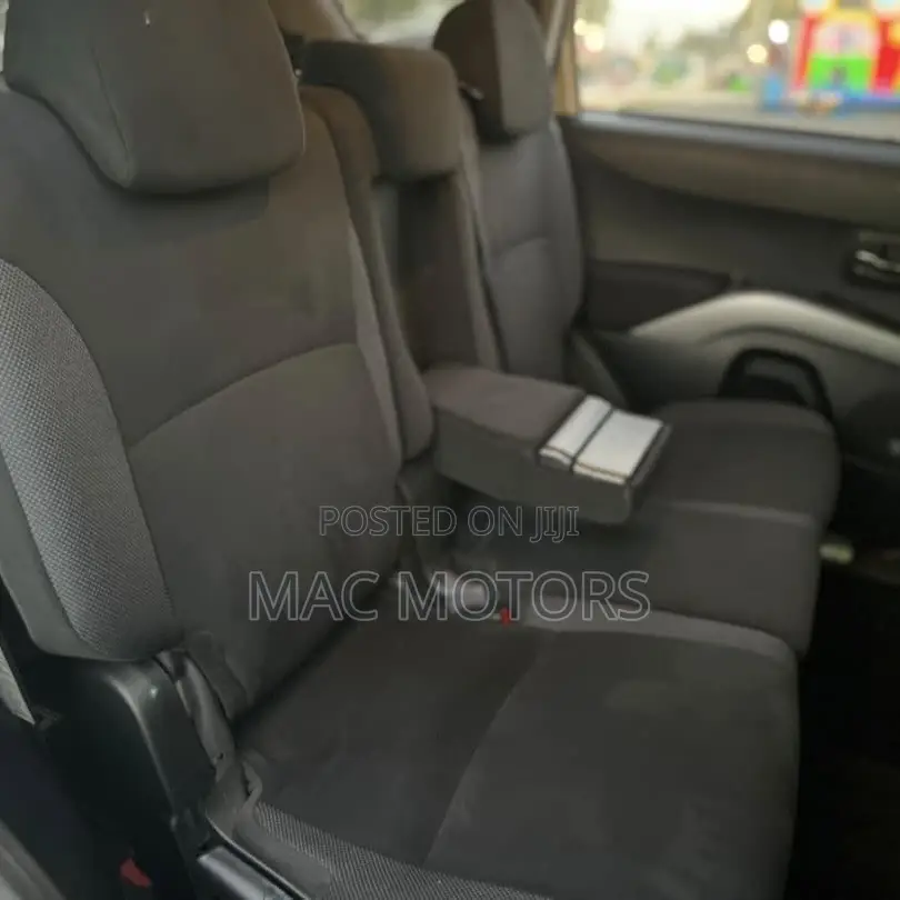 Mitsubishi Outlander 2.4 2008 White