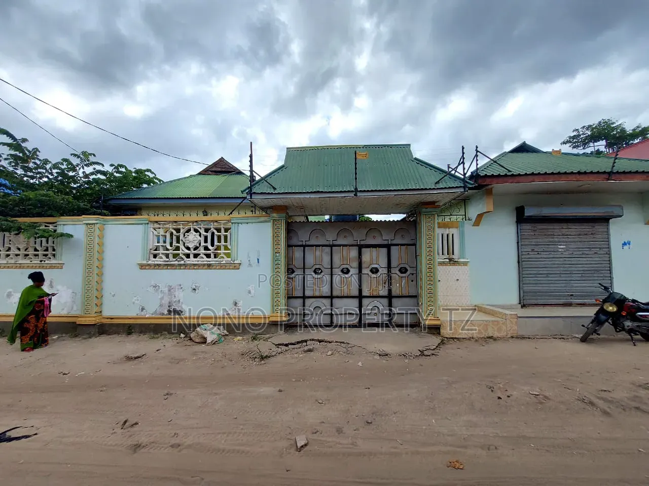 Furnished 6bdrm House in Nono, Chamazi for sale