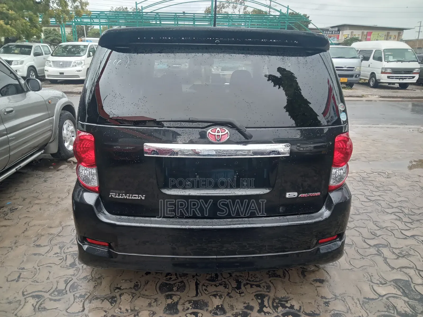 Toyota Rumion 1.5 FWD 2022 Black
