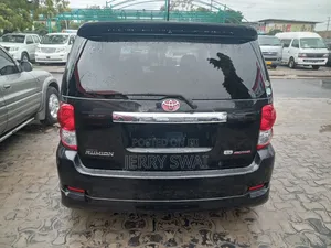 Toyota Rumion 1.5 FWD 2022 Black