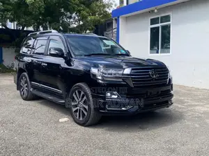 Toyota Land Cruiser 4.6 V8 ZX 2016 Matt Black