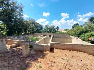 3bdrm House in Goba for sale