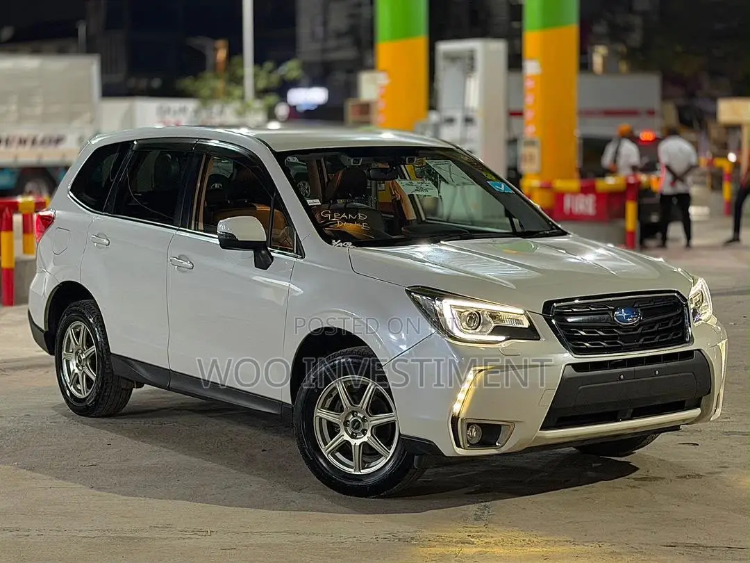 Subaru Forester 2017 White