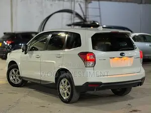 Subaru Forester 2017 White