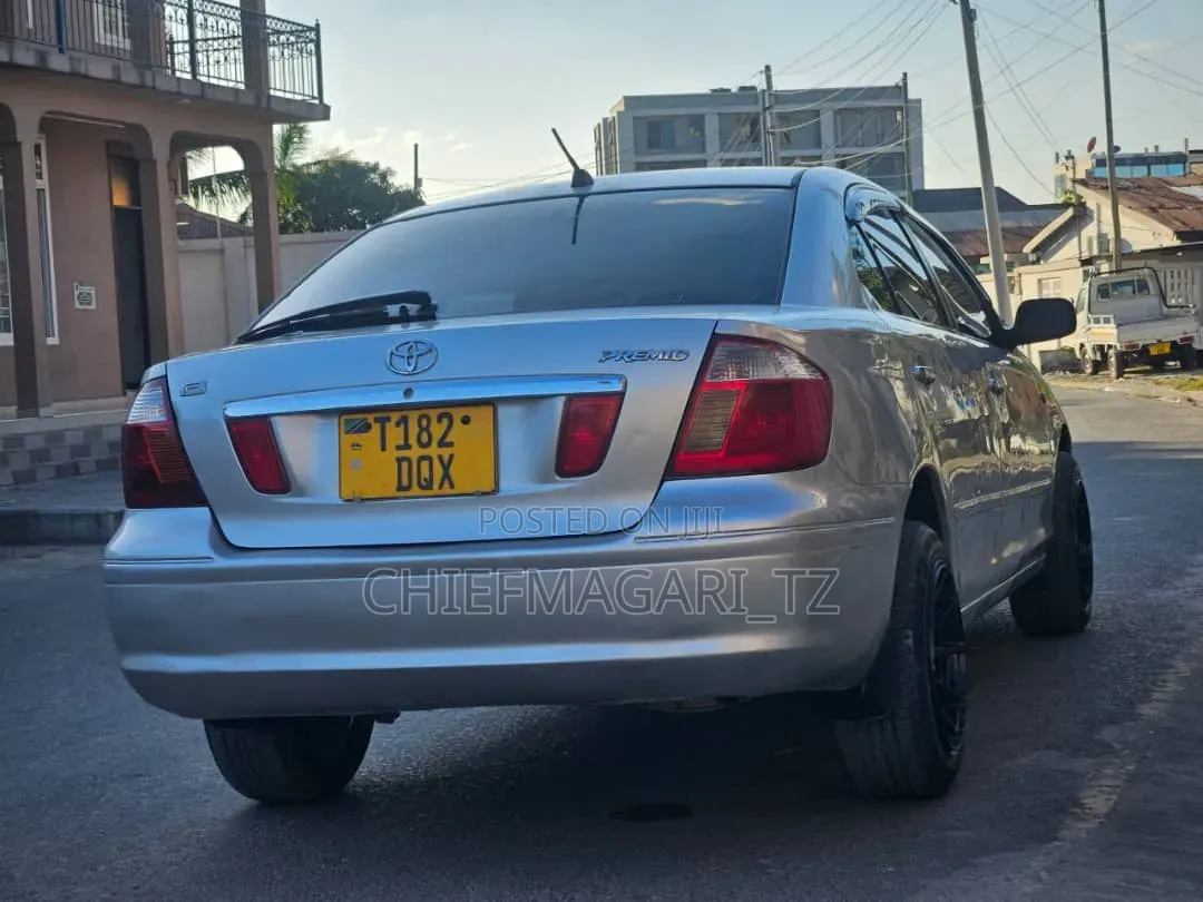 Toyota Premio 2004 Silver