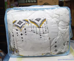 Duvet 1 Shuk1 Folonya 2 Size Ni 6 Kwa 7 Golden Yellow.