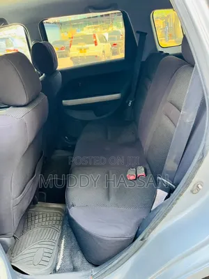 Toyota IST 2003 Silver
