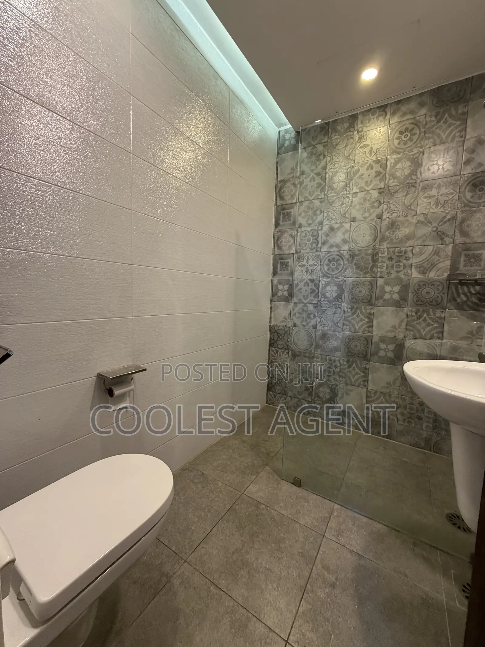 Furnished 2bdrm Apartment in Coolest Estate, Masaki for rent
