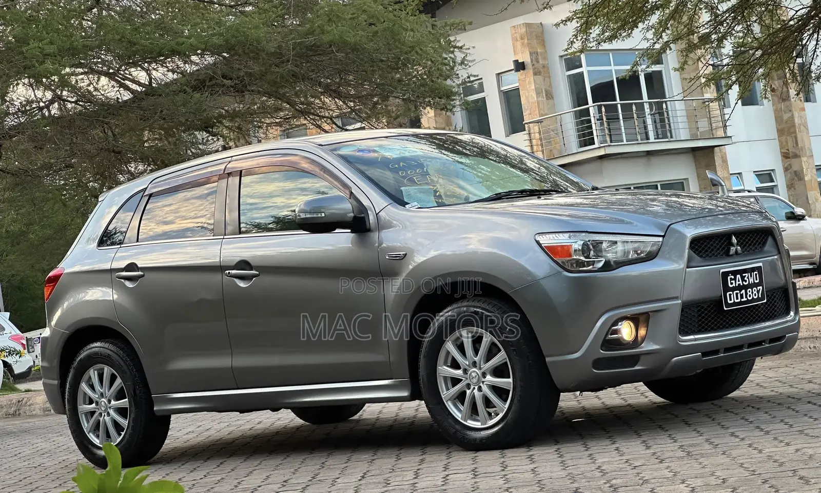 Mitsubishi RVR 2.0 2011 Gray