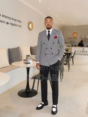 Smallest Draft Suit