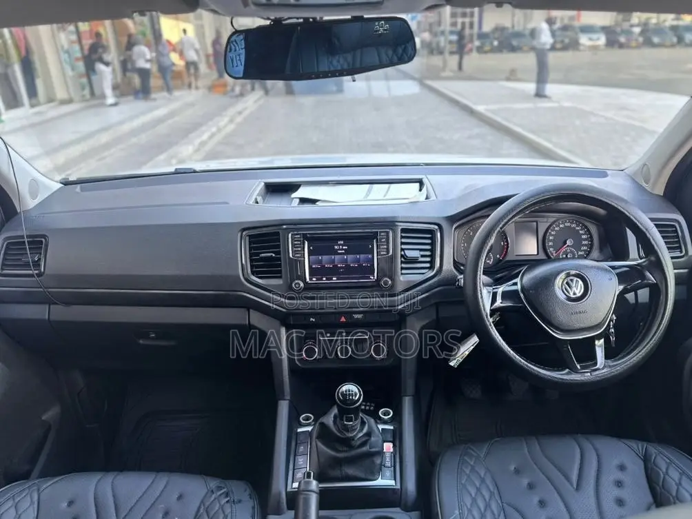 Volkswagen Amarok 2018 White