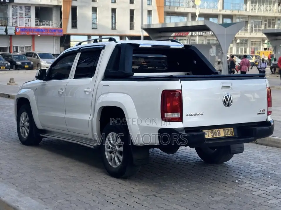 Volkswagen Amarok 2018 White