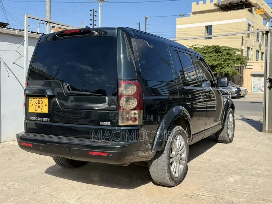 Land Rover Discovery 2013 Black