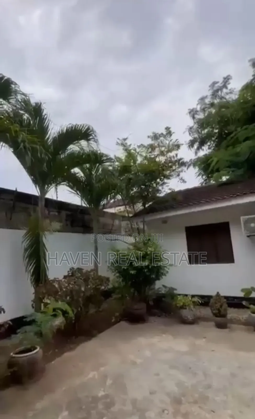 5bdrm House in Masaki for sale