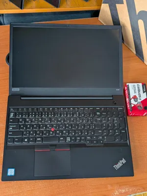 Laptop Lenovo ThinkPad E580 8GB Intel Core i3 SSD 256GB