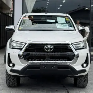 Toyota Hilux Revo Double Cab Deisel 2.8 AWD 2022 White