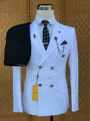 Men Suit–Mario Casas(Hot Offer)