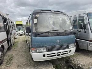 Toyota Coaster 1999 Blue