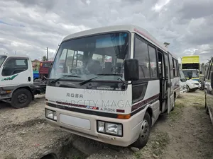 Mitsubishi Fuso Rosa 1998