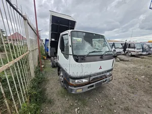 Canter Tipper