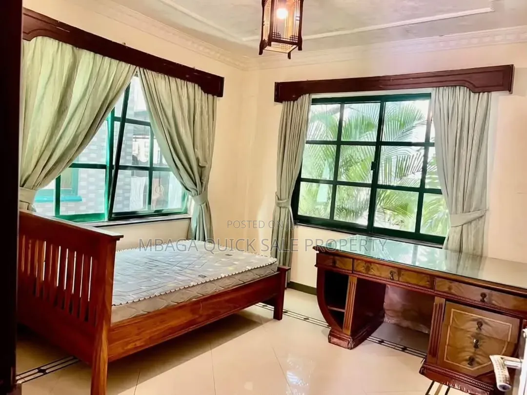 Furnished 5bdrm House in Mikocheni for rent
