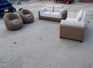 Sofa Sets Za Kisasa Za Mwaka 2026 Ni 2,2,1,1