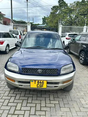 Toyota RAV4 Base FWD 1999 Blue