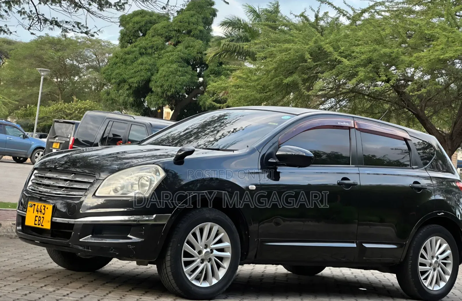 Nissan Dualis 2010 Black