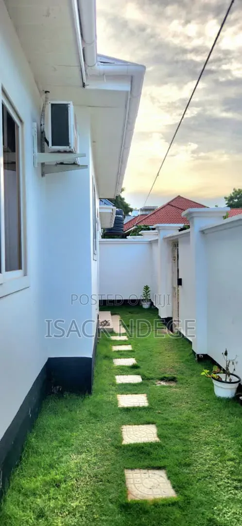 2bdrm House in Salasala, Mbezi Beach for rent