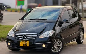 Mercedes-Benz B-Class 2011 Black