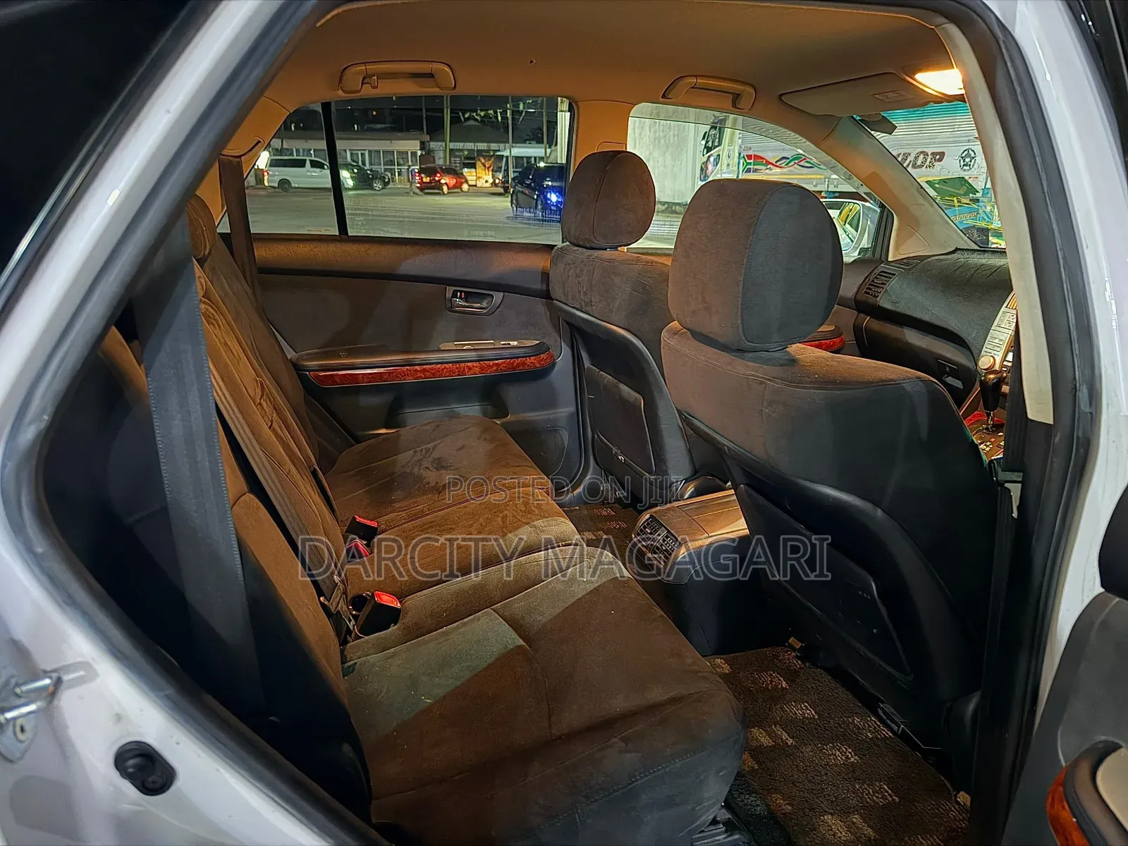 Toyota Harrier 2006 White