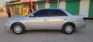 Toyota Carina 2000 Silver