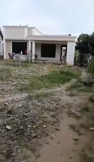 3bdrm House in Ada Estate for sale