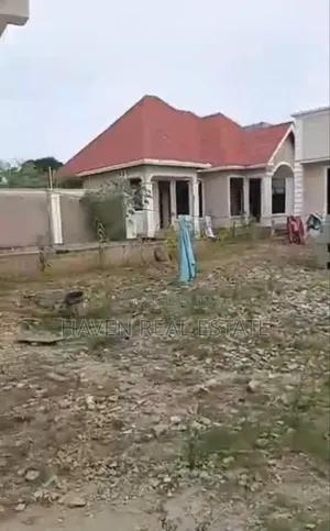 3bdrm House in Ada Estate for sale
