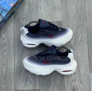 Nike Airmax Sneaker Shoes or Footwears Materials Very Classic