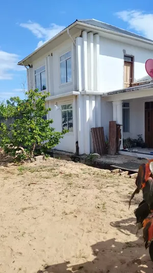 5bdrm House in Madale, Goba for sale