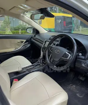 Toyota Premio 1.8 FWD 2019 White
