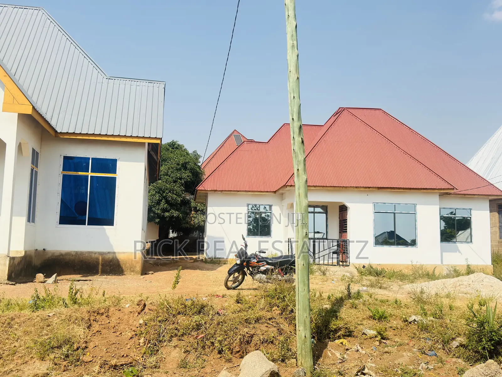 4bdrm House in Buswelu for sale