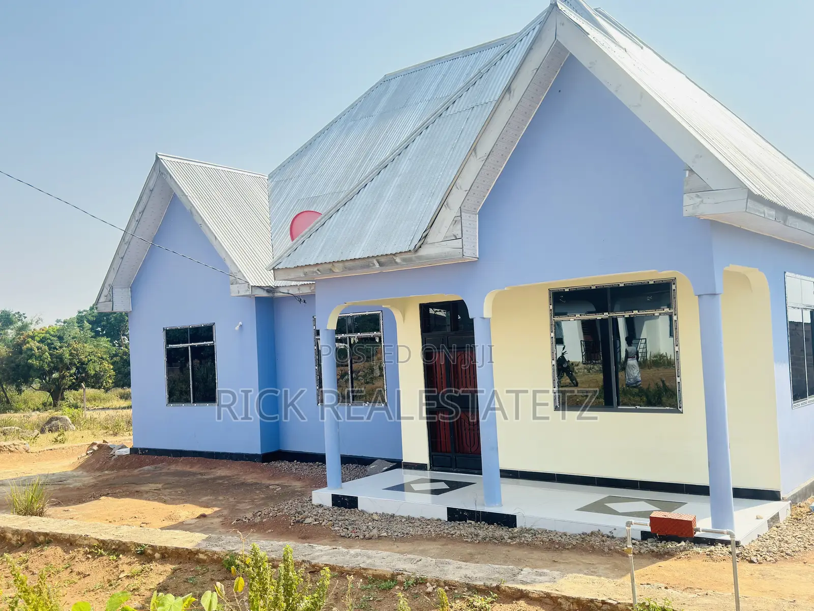 4bdrm House in Buswelu for sale