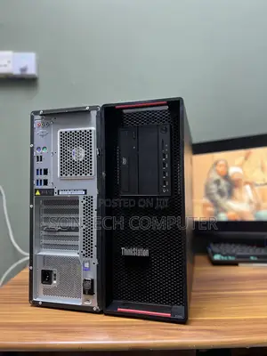 Desktop Computer Lenovo ThinkStation P700 16GB Intel Xeon HDD 1T