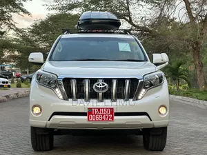 Toyota Land Cruiser Prado 2016 Pearl