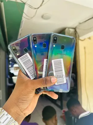 Samsung Galaxy A40 64 GB Black