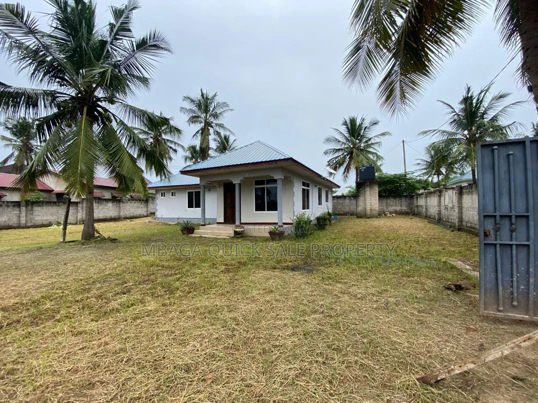 3bdrm House in Wazo Kisanga, Bunju for sale
