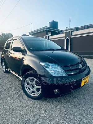 Toyota IST 2004 Black