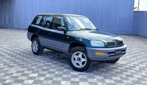 Toyota RAV4 1996 Green