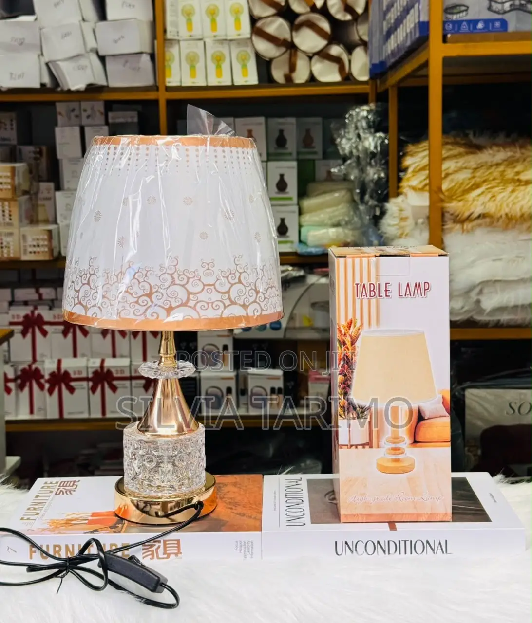 Elegant Crystal Table Lamp – Modern Bedside Living Room Lamp
